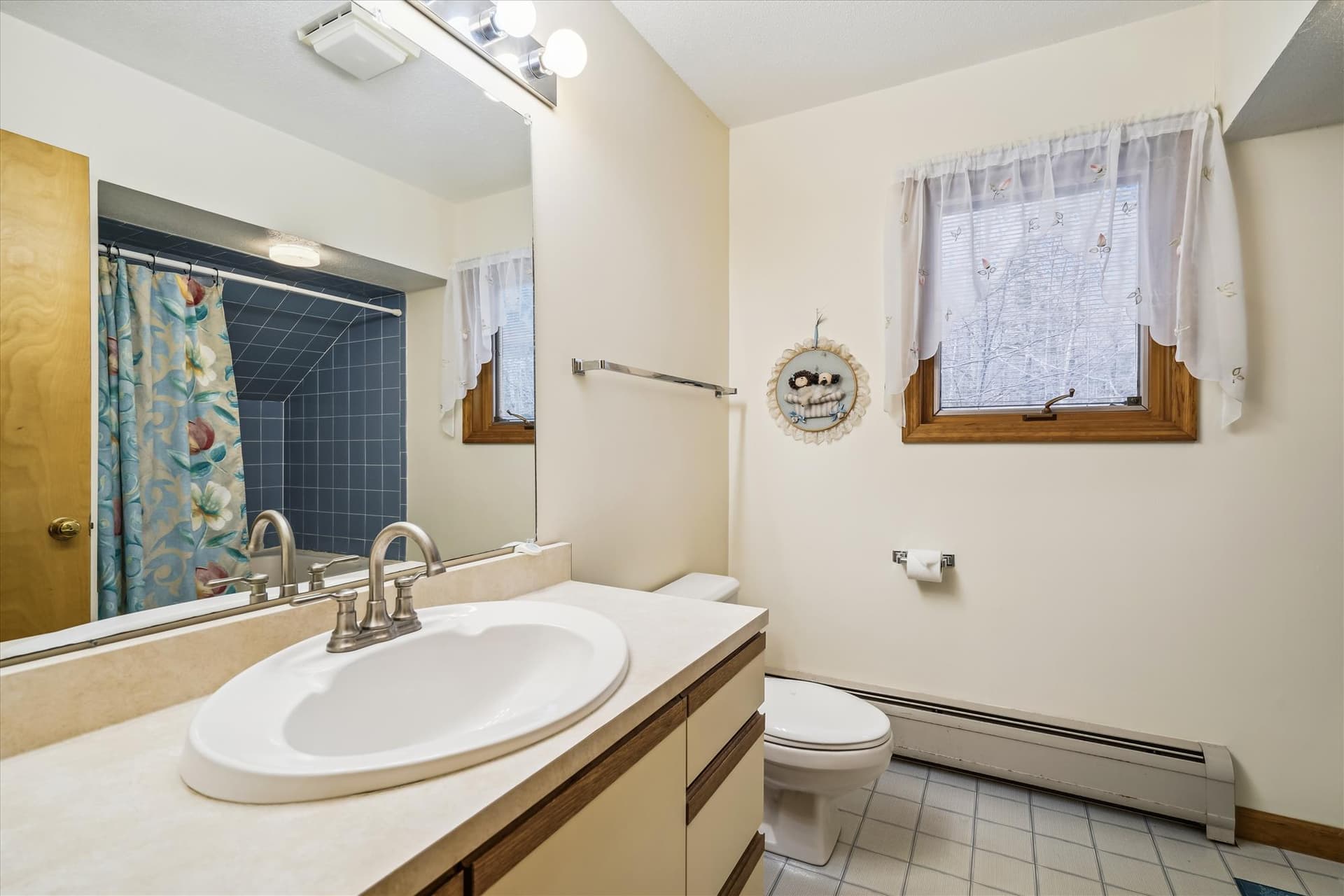 Full bathroom