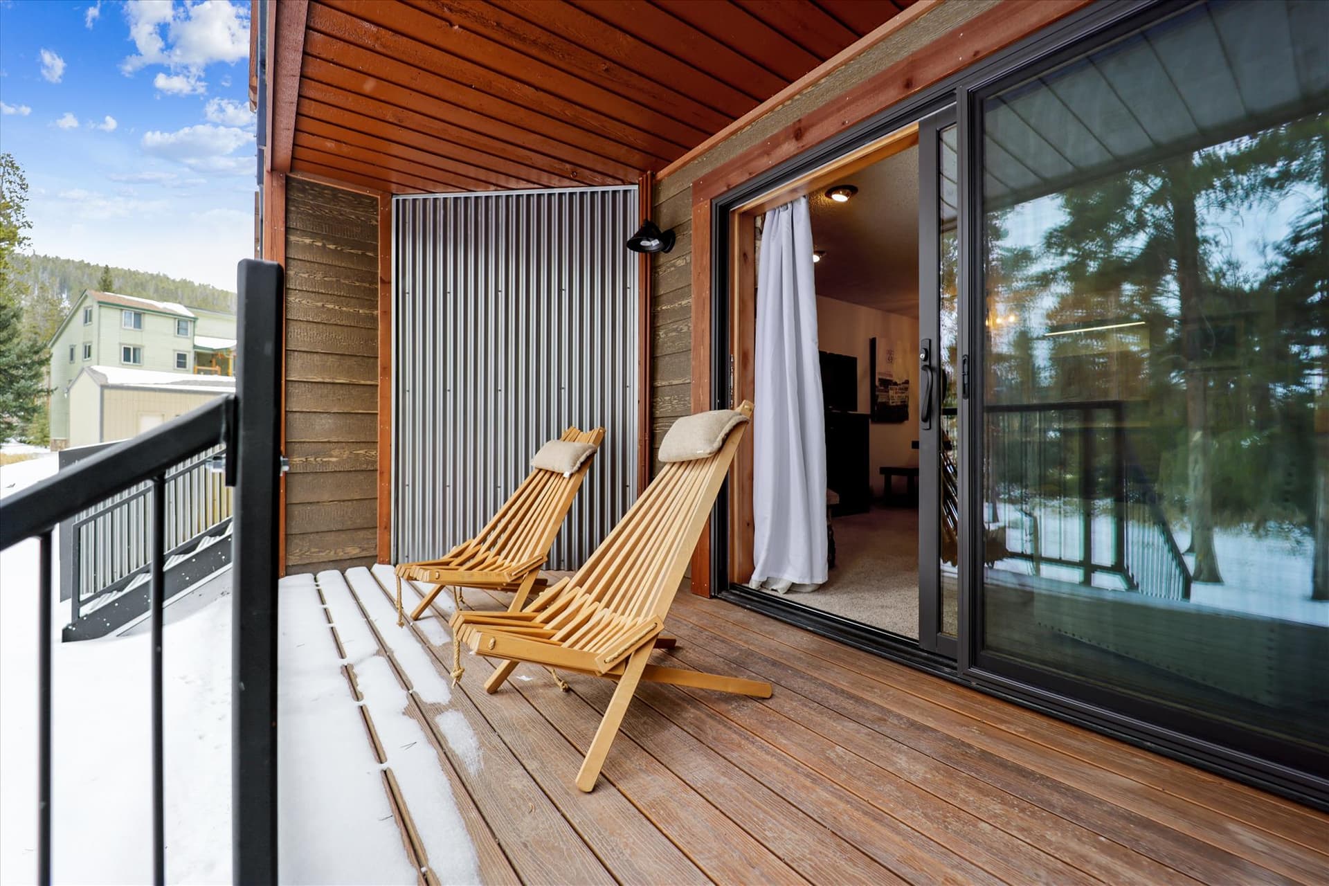 Patio, Atrium 003, Breckenridge Vacation Rental
