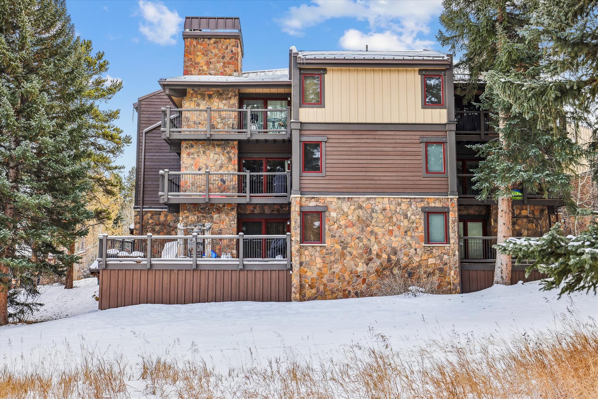 Exterior - Double Eagle B12 - Breckenridge Vacation Rental