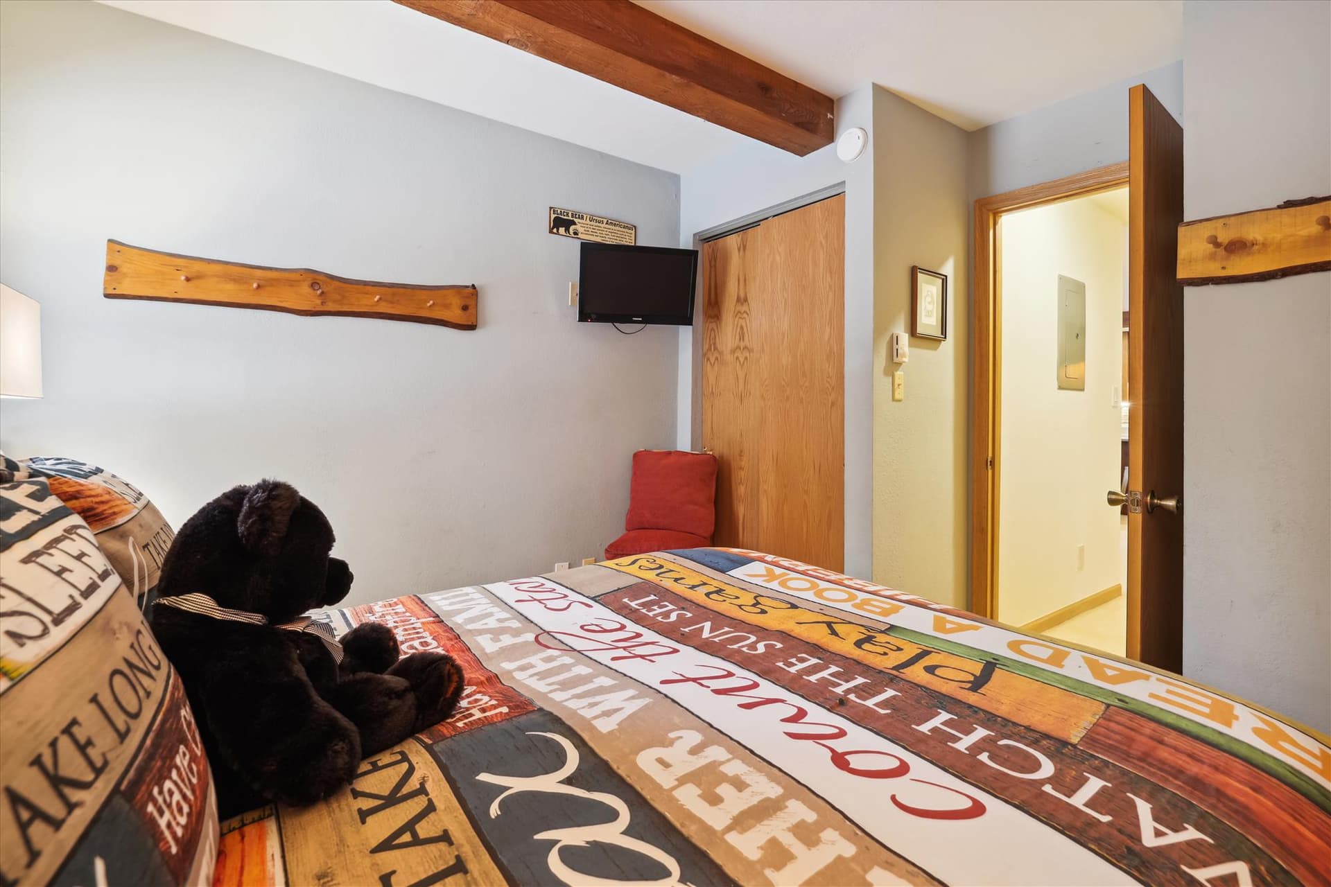Bedroom - Double Eagle B12 - Breckenridge Vacation Rental