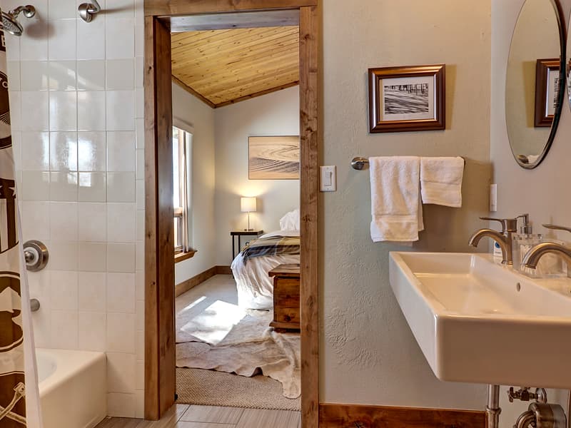 Bathroom - Lodge at Boreas Pass - Breckenridge Vacation Renal