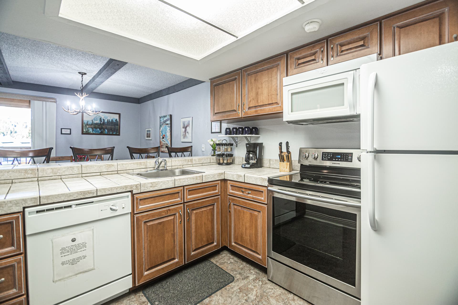 Kitchen - Longbranch 216 - Breckenridge Vacation Rental