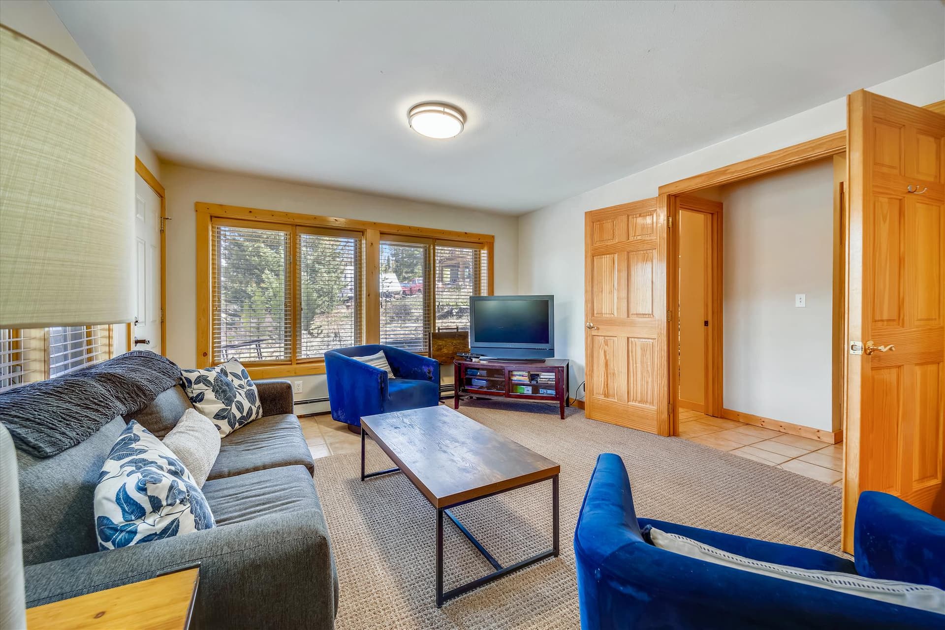Living Area - Powder Moose Villa - Breckenridge Vacation Rental
