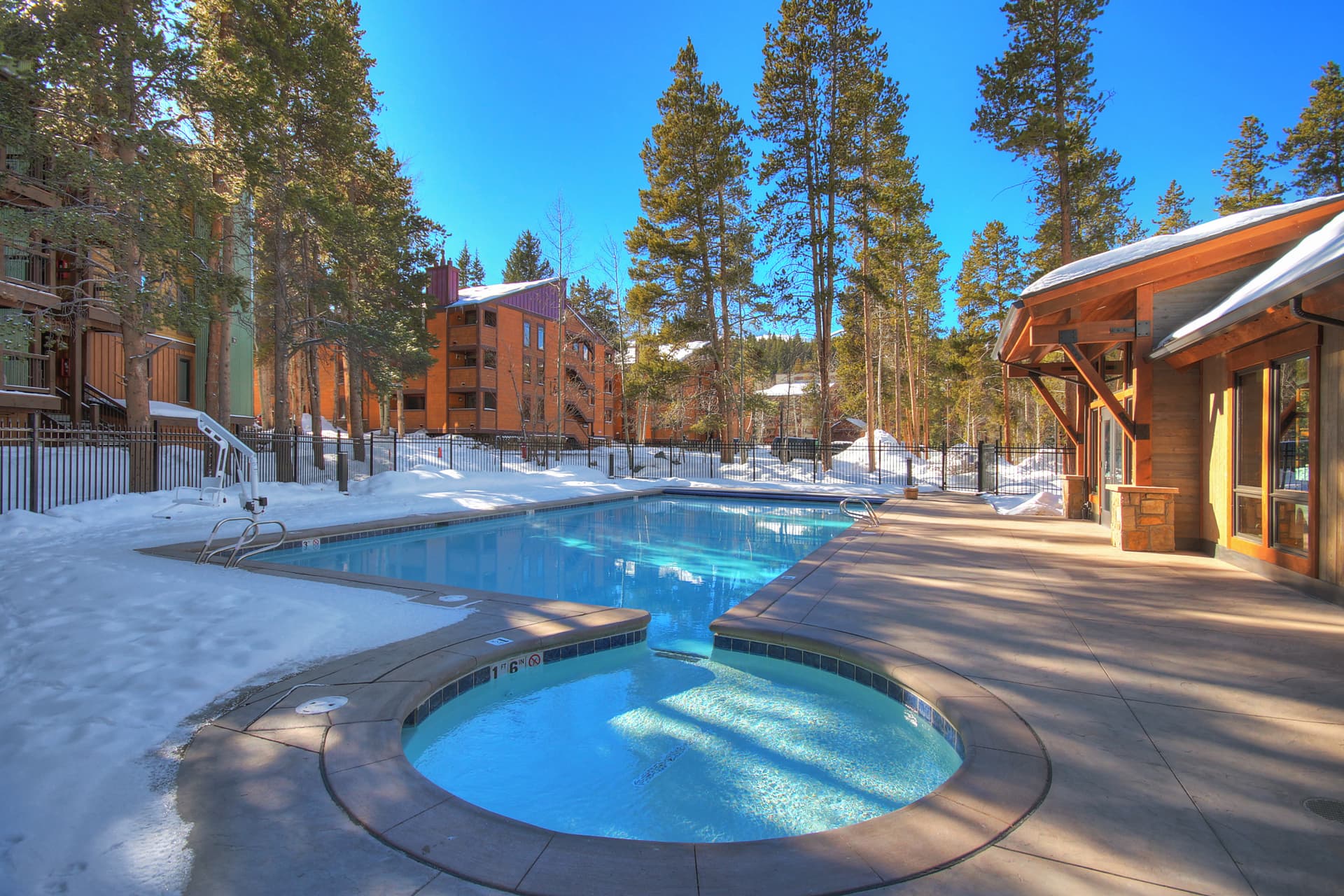 Community Pools, Snodallion 25, Breckenridge Vacation Rental