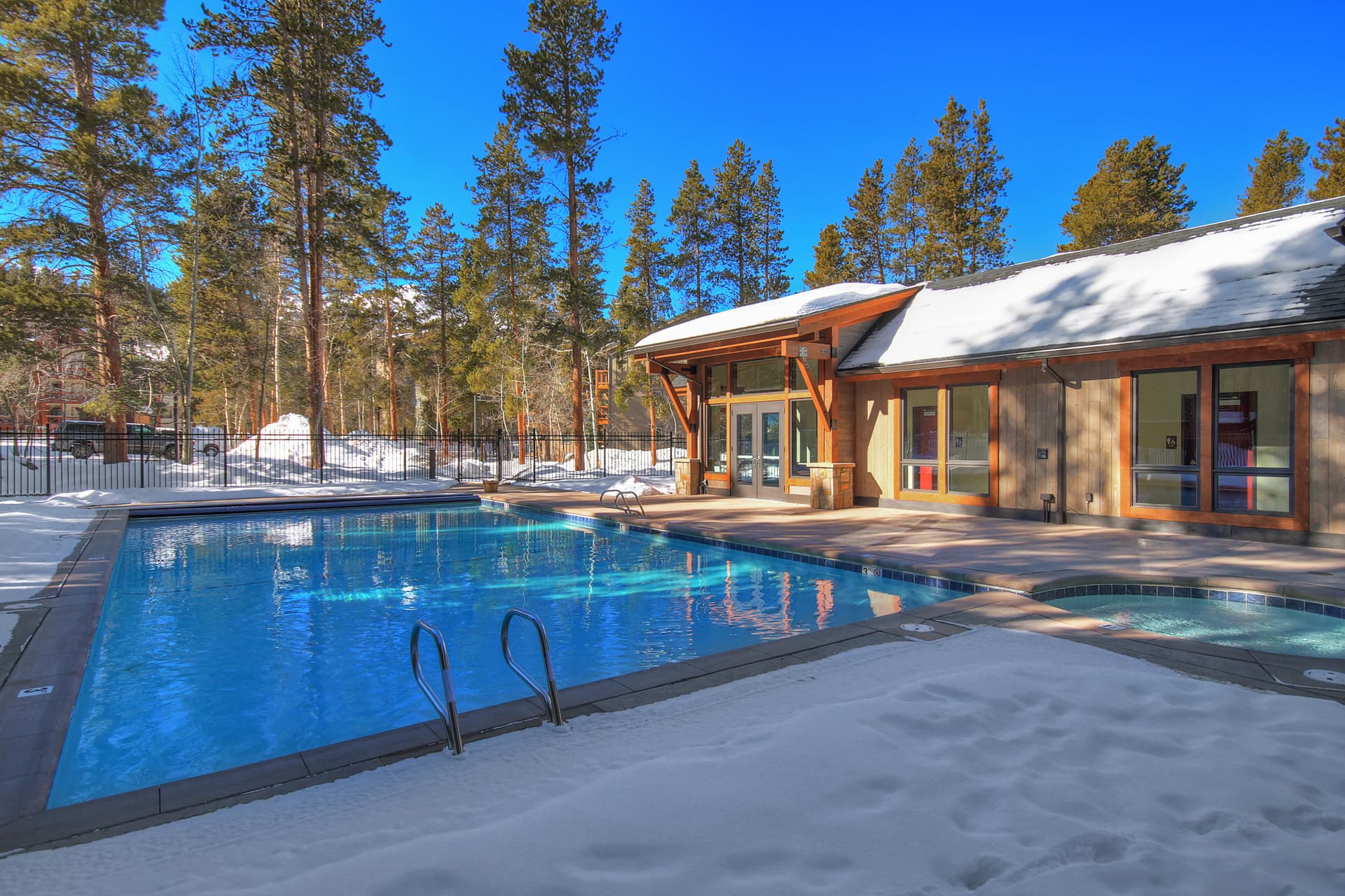 Community Pools, Snodallion 25, Breckenridge Vacation Rental