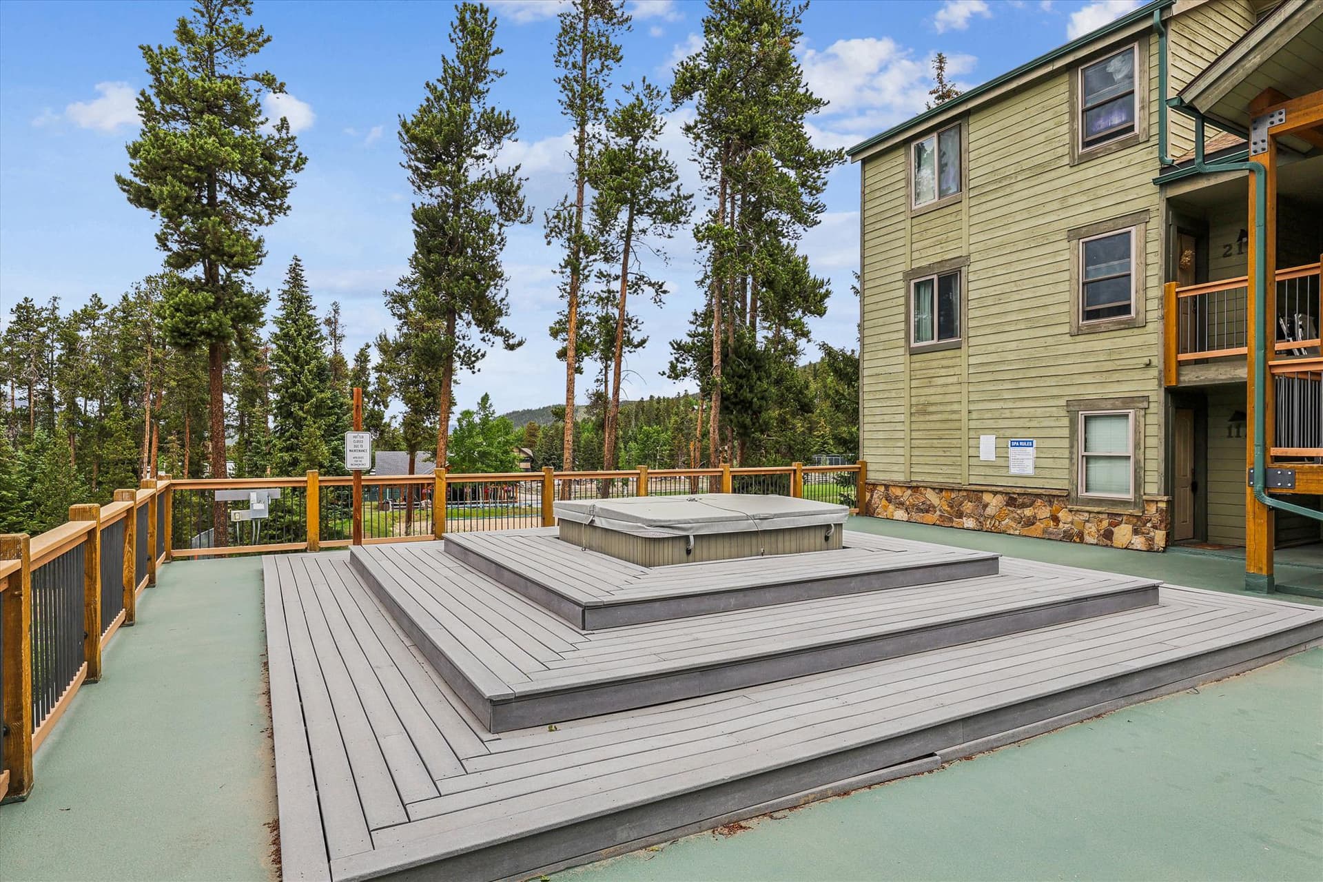 Hot Tub - Powder Ridge 108 - Breckenridge Vacation Rental