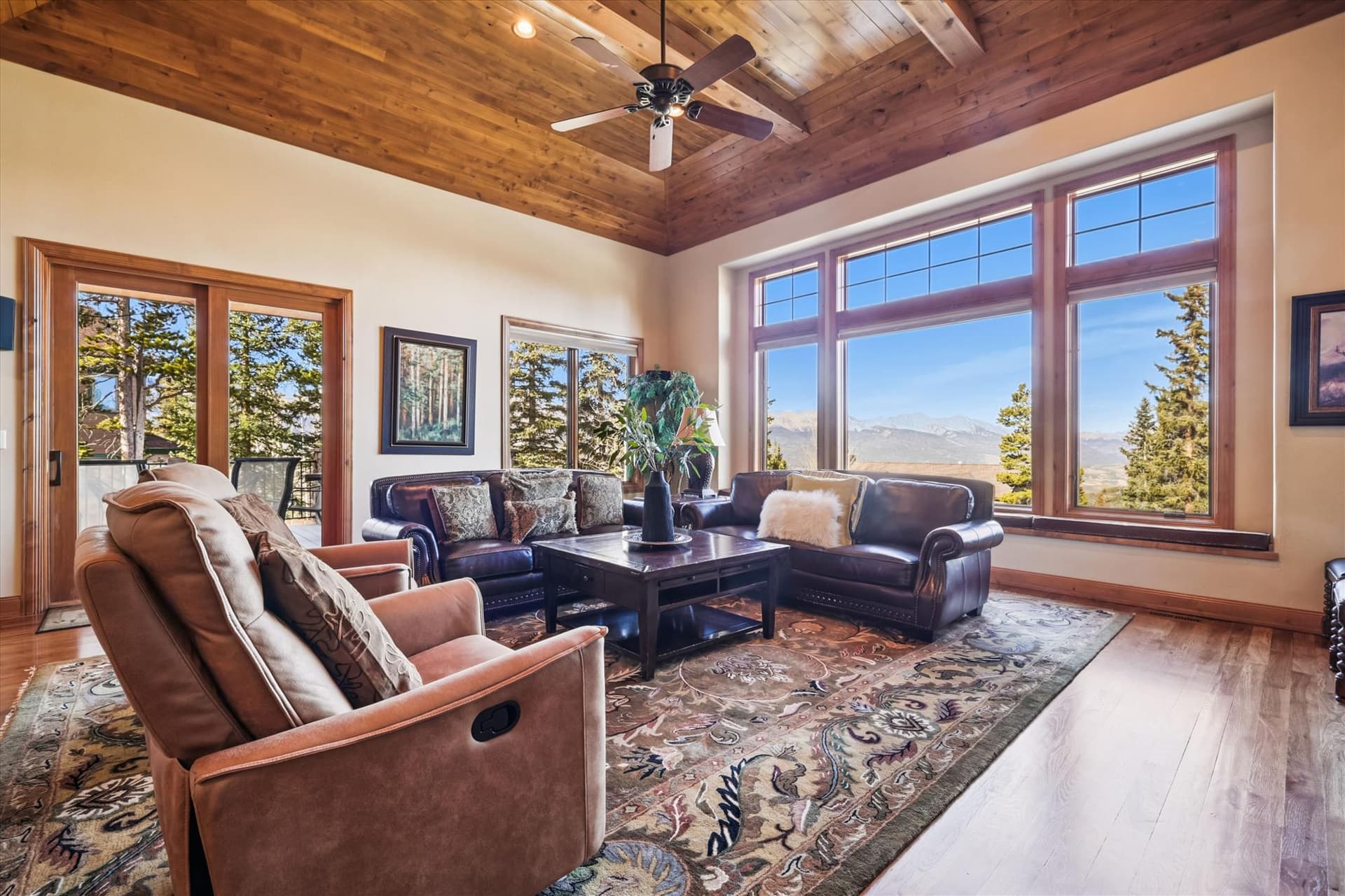 Living Room - Lofty Fox Villa - Breckenridge Vacation Rental