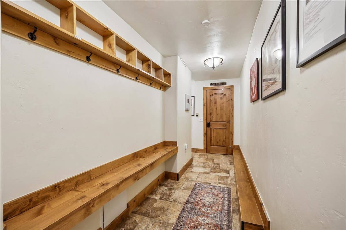Entry - Ski Watch 329 - Breckenridge Vacation Rental