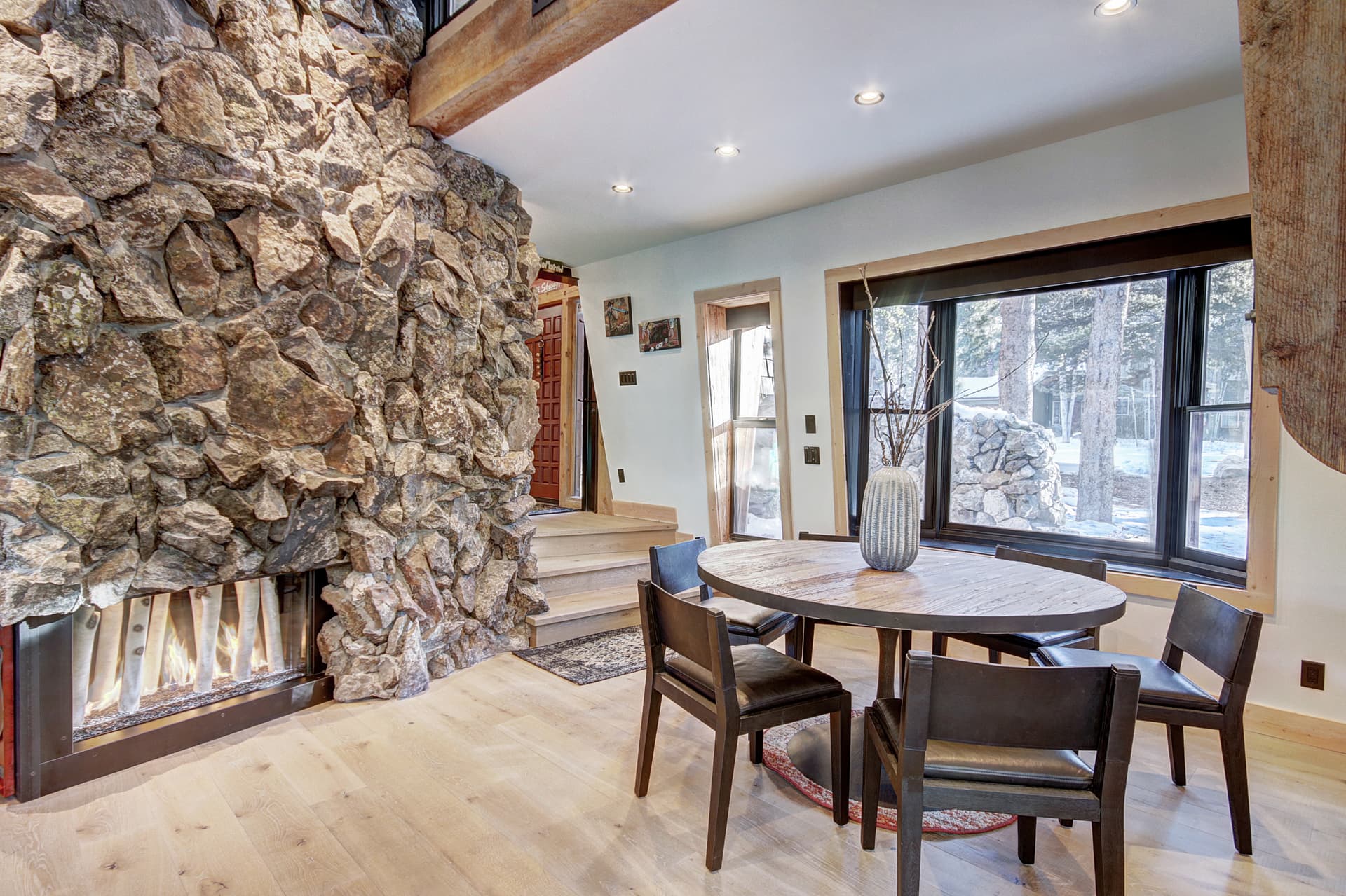 Dining Capacity – Up to 17 people (6 – dining area table / 4 - bar / 3 - island / 4 - game table area) - Arrow Darrow Breckenridge Vacation Rental