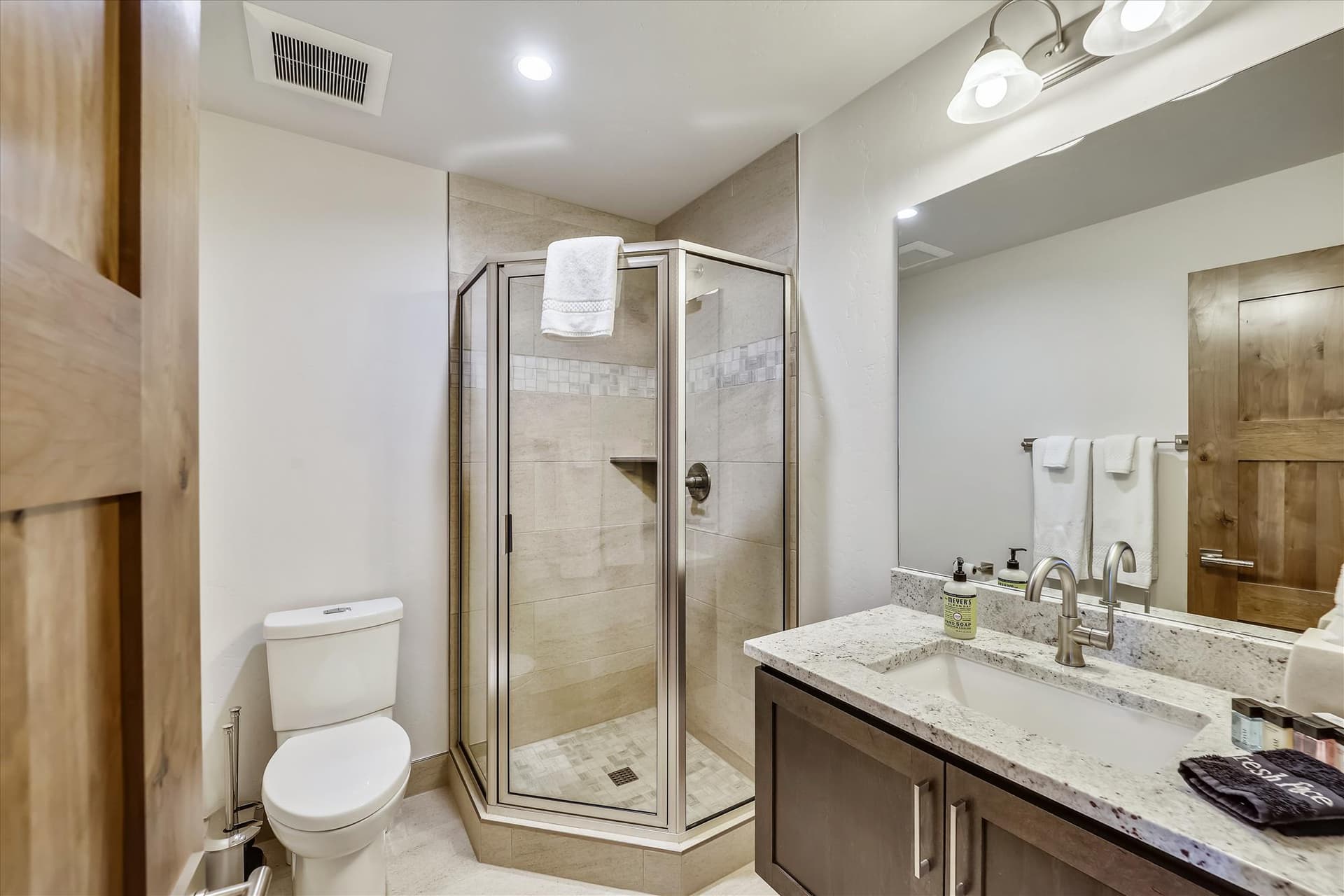 Bathroom - Cocoa Cabin Breckenridge Vacation Rental
