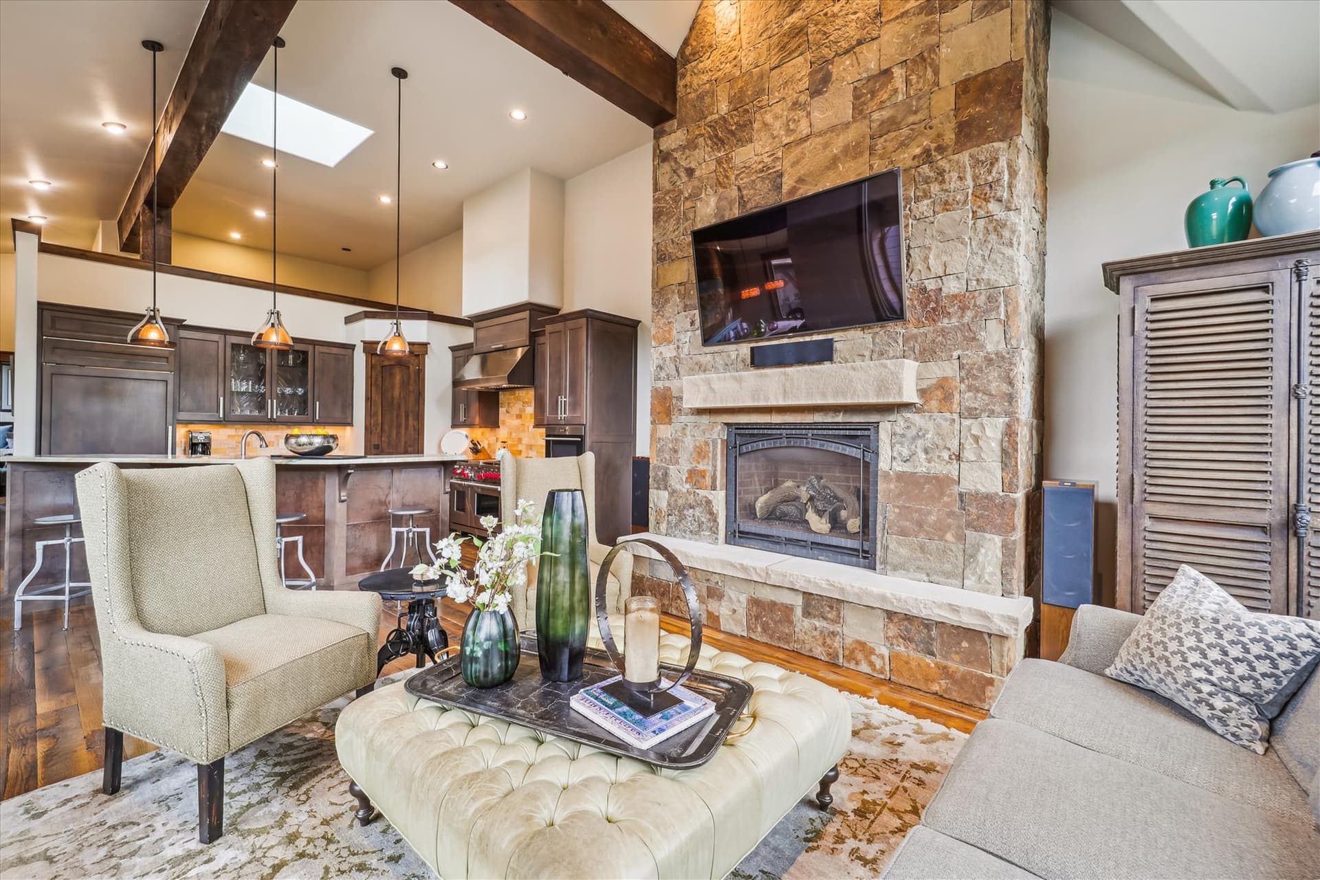 Living Area - Highwoods at Shock Hill - Breckenridge Vacation Rental