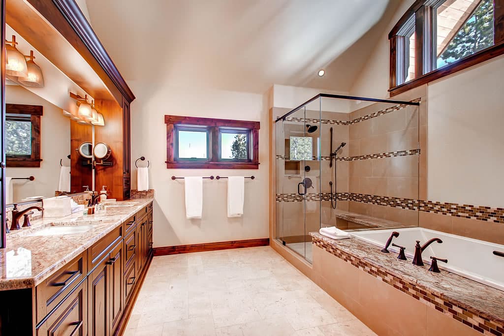 Bathroom, Slopeside Manor, Breckenridge Vacation Rental