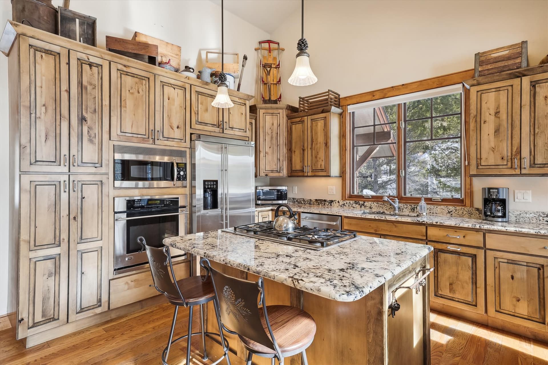 Kitchen, The Beaver Lodge at Breckenridge, Breckenridge Vacation Rental