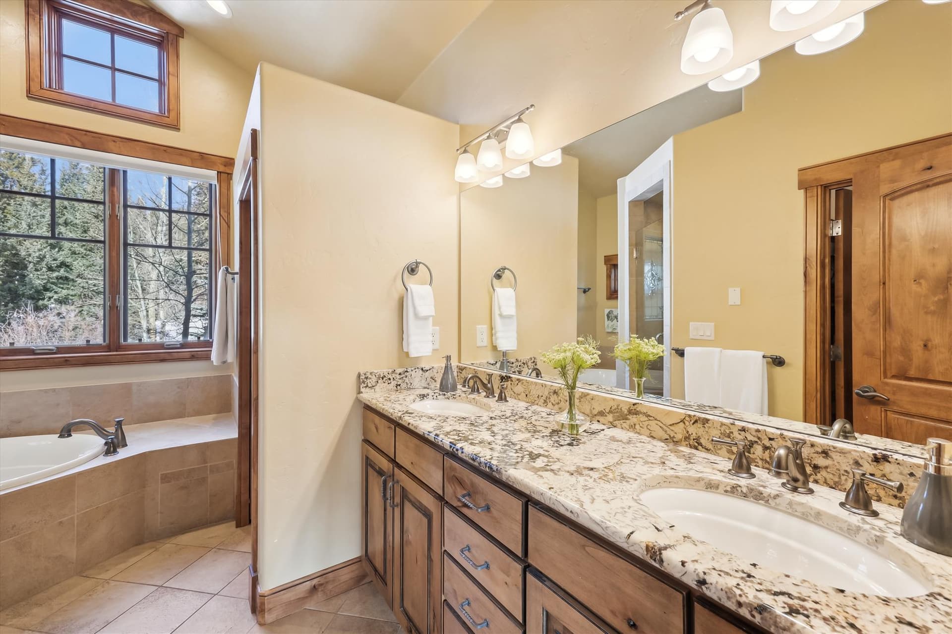 Bathroom, The Beaver Lodge at Breckenridge, Breckenridge Vacation Rental