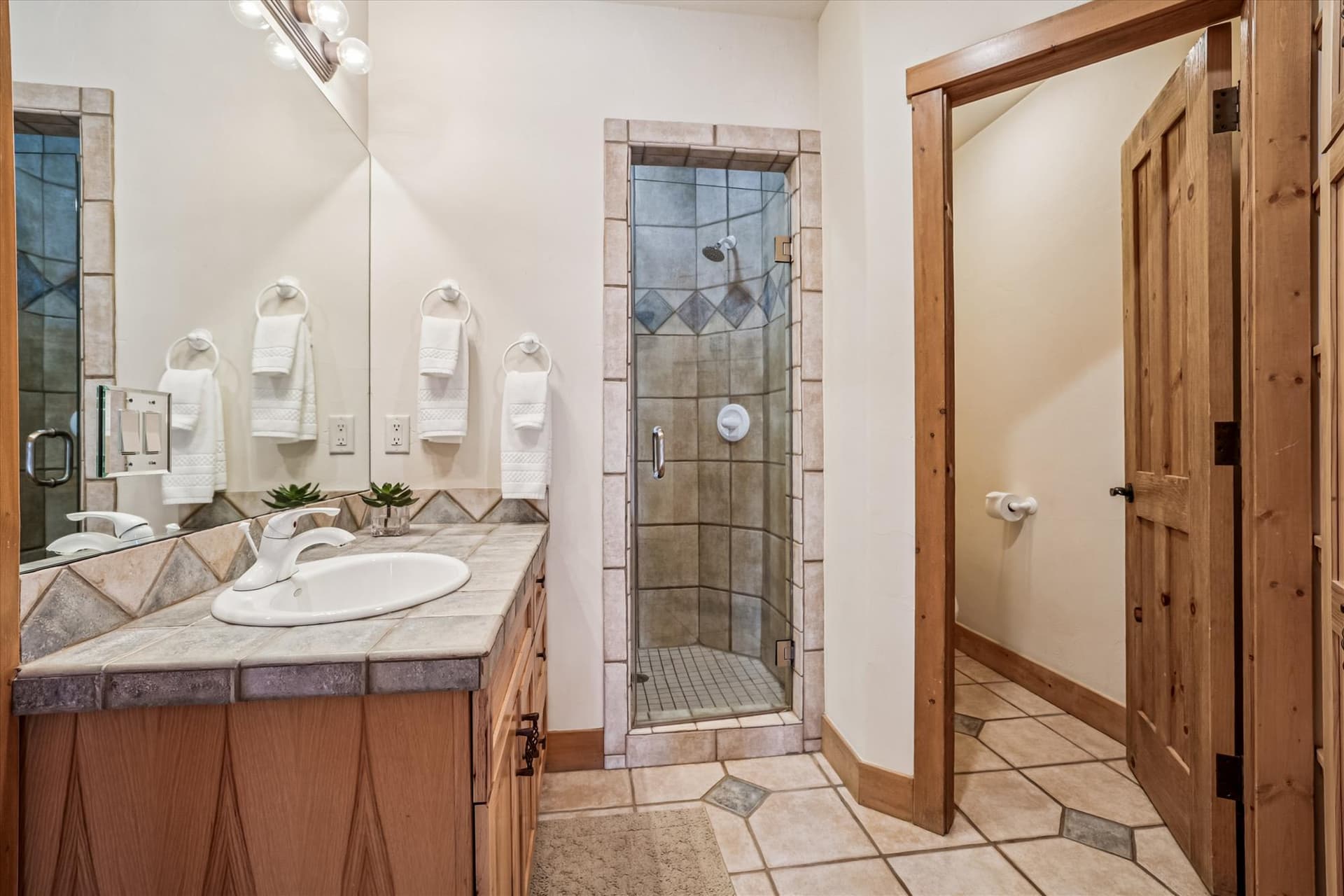 Bathroom - Dunkin Hill Lodge - Breckenridge Vacation Rental
