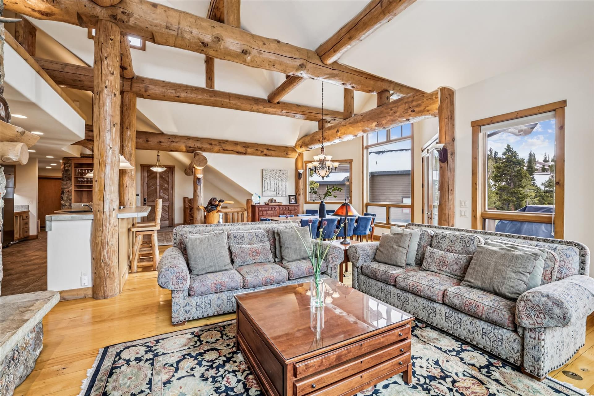 Living Area - Dunkin Hill Lodge - Breckenridge Vacation Rental