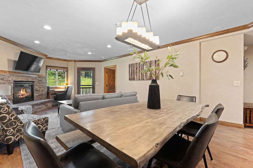 Dining Area, Village at Breckenridge Chateaux 1023, Breckenridge Vacation Rental