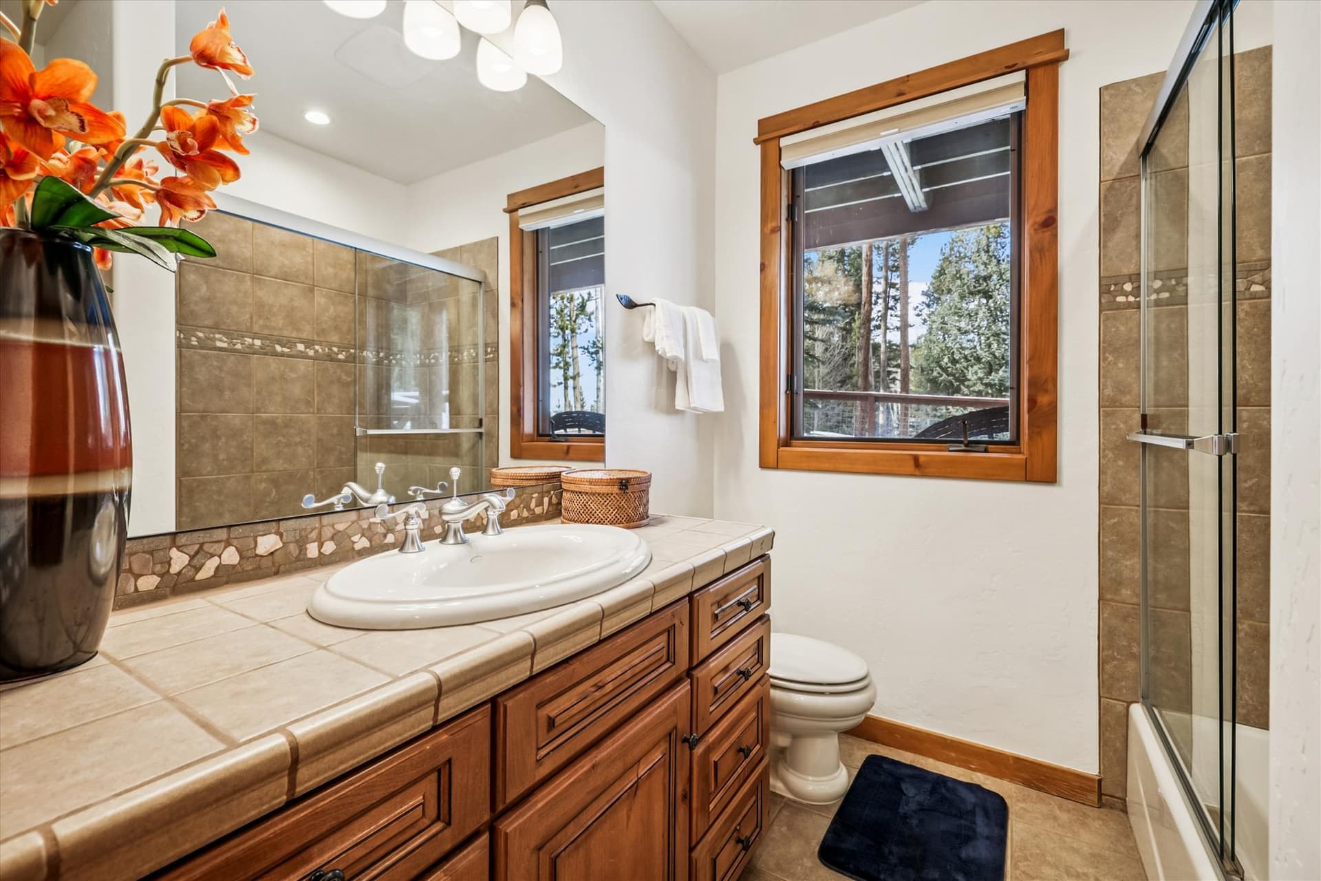 Bathroom - Ski Inn - Breckenridge Vacation Rental