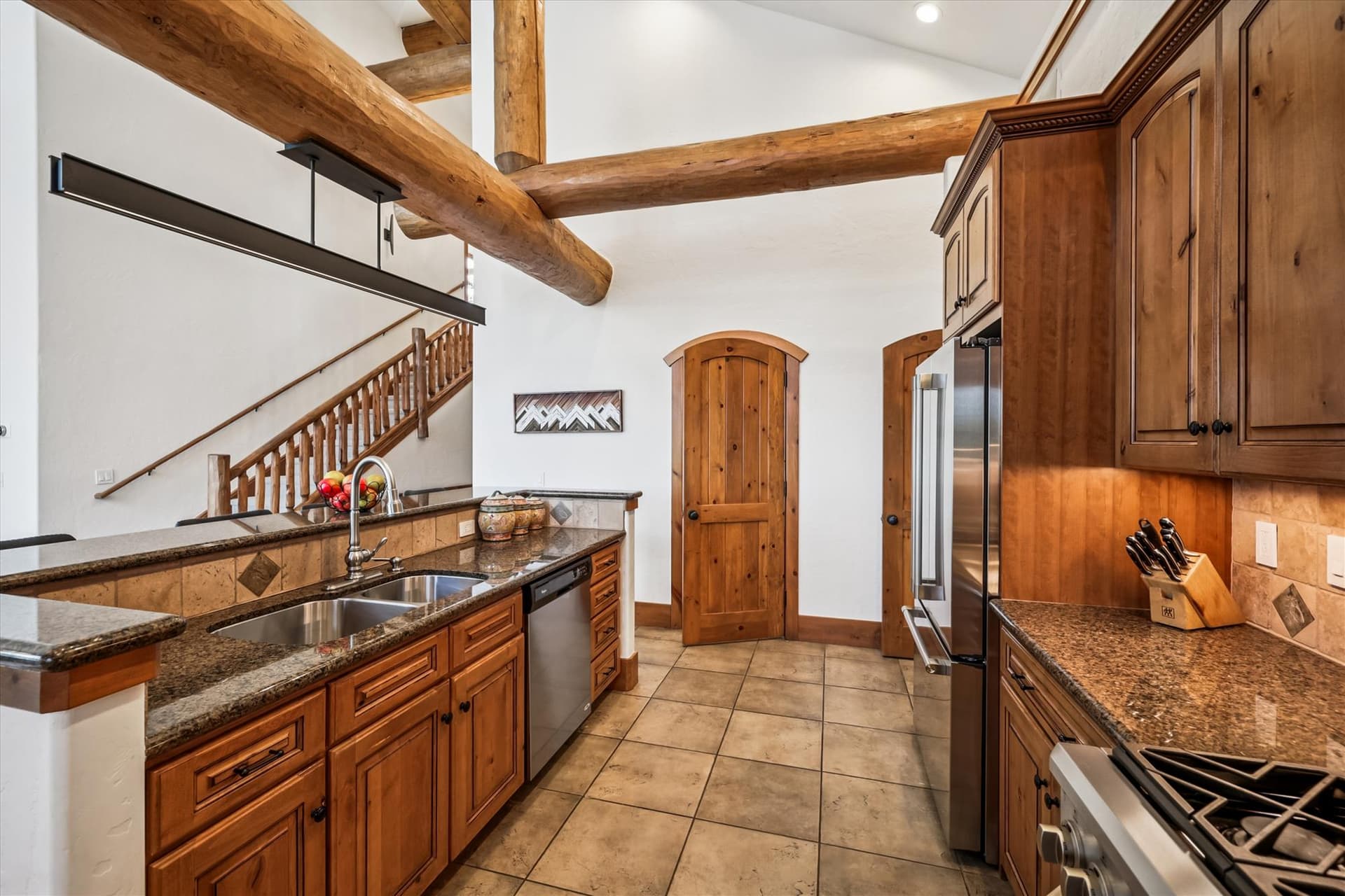 Kitchen - Ski Inn - Breckenridge Vacation Rental