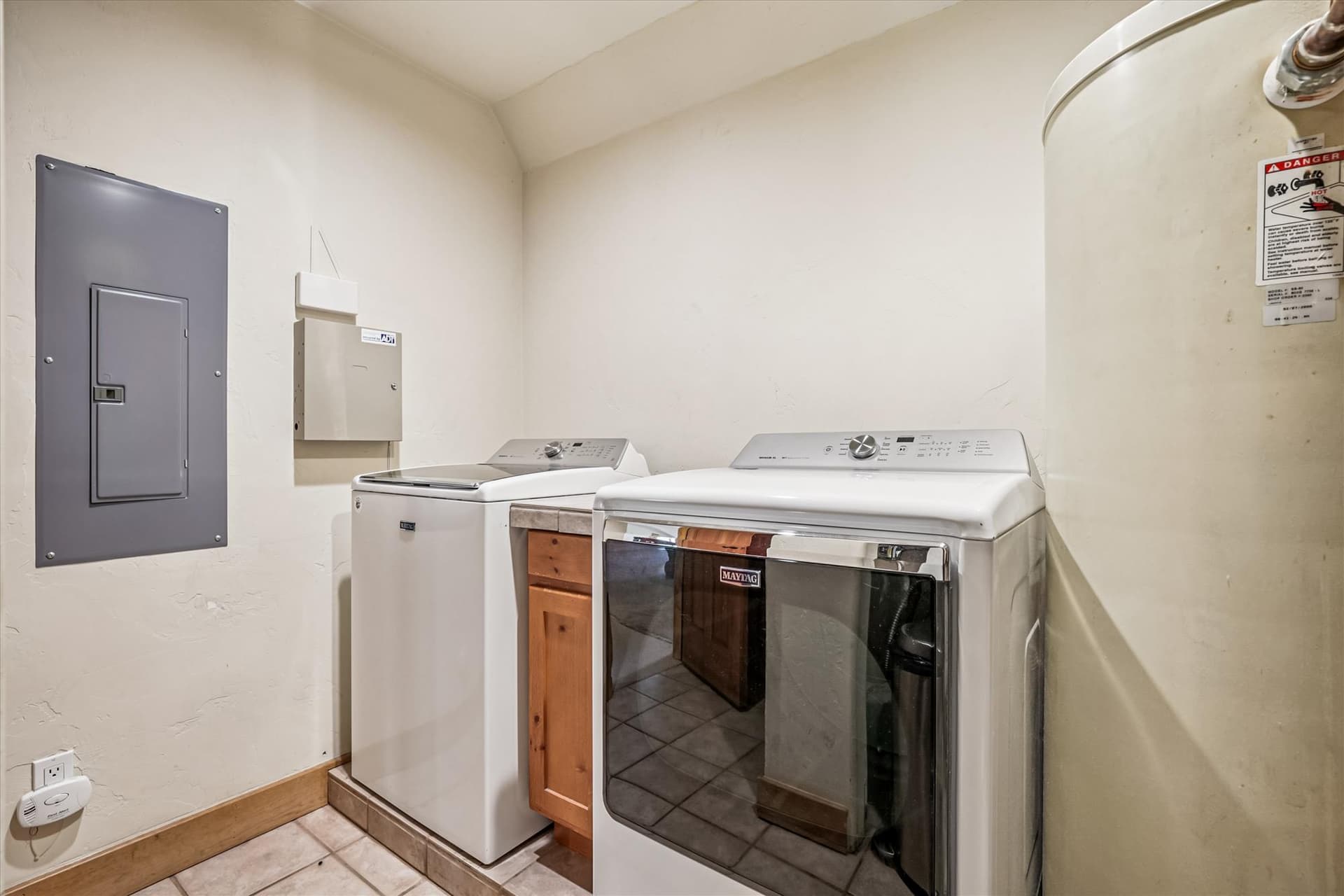 Laundry - Little Bear Lodge - Breckenridge Vacation Rental