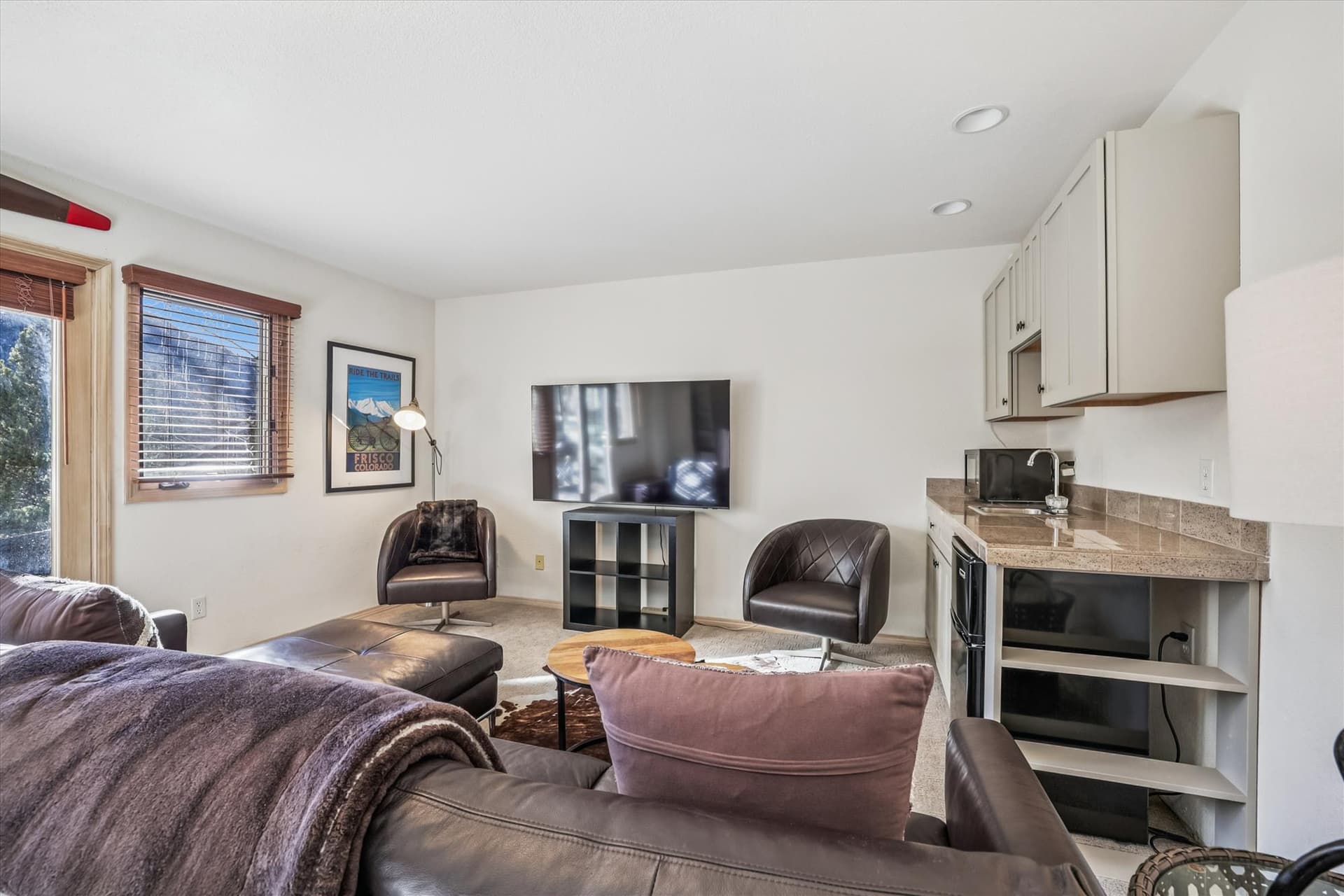 Living Area - Mount Royal Lookout - Frisco Vacation Rental