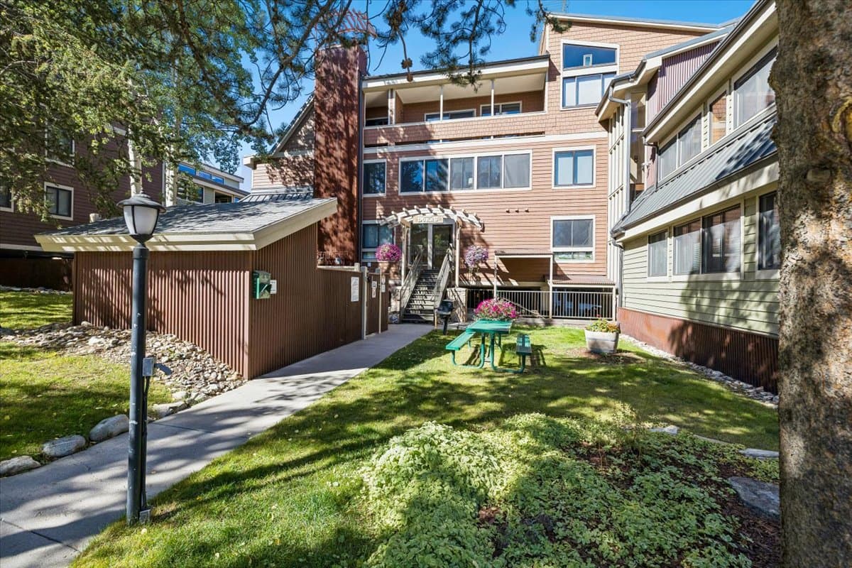 Exterior - Ski Hill 39 - Breckenridge Vacation Rental