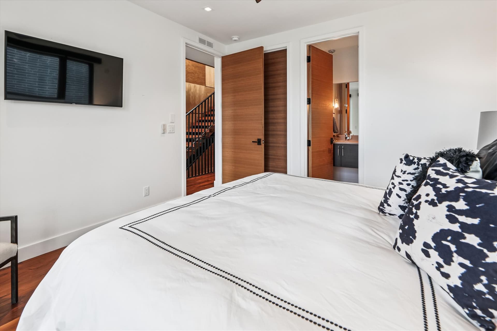Bedroom - The Garfield at Cherry Creek - Denver Vacation Rental