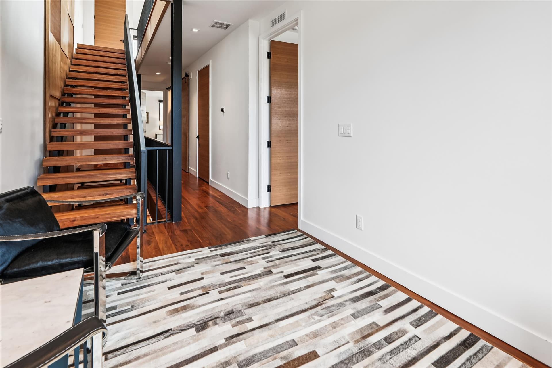 Living Area - The Garfield at Cherry Creek - Denver Vacation Rental