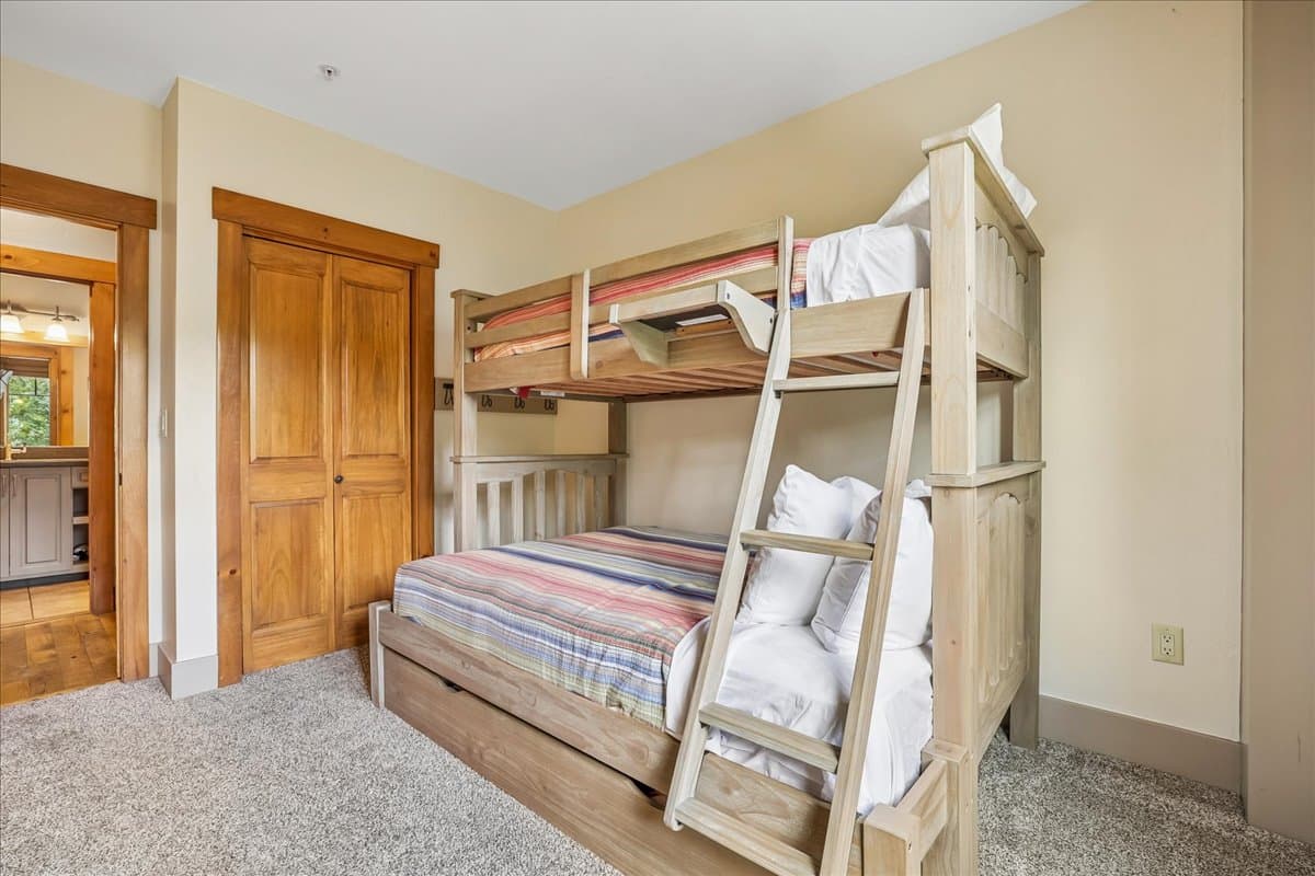 Bedroom - Mountain Thunder Lodge 1201 - Breckenridge Vacation Rental
