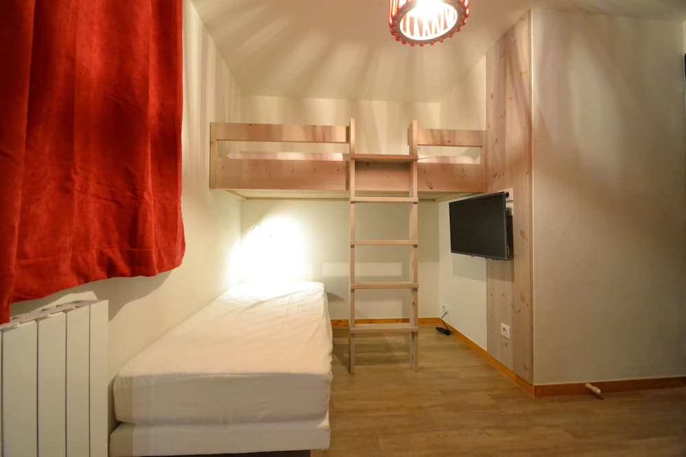 Children’s Theme Room