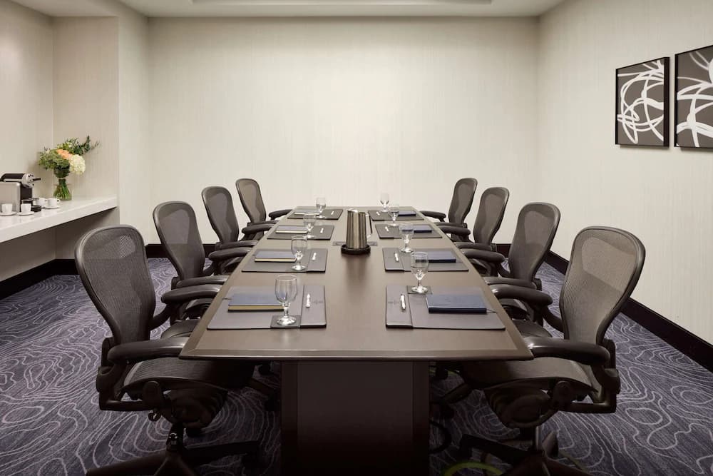 Meeting facility