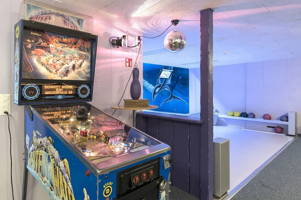 Game room