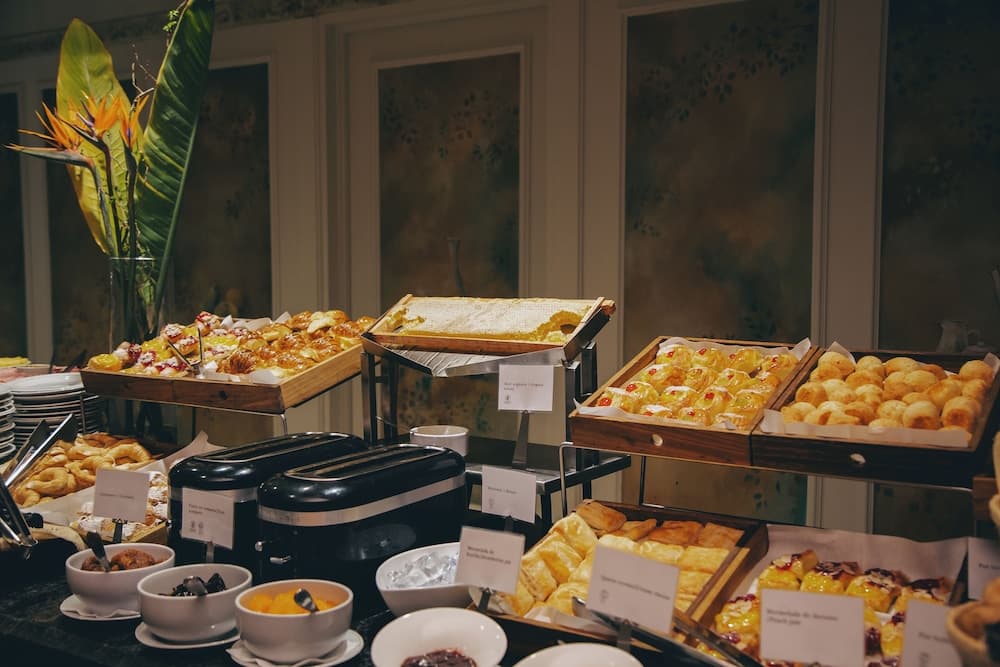 Breakfast buffet