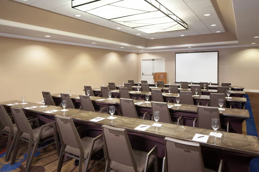 Meeting facility