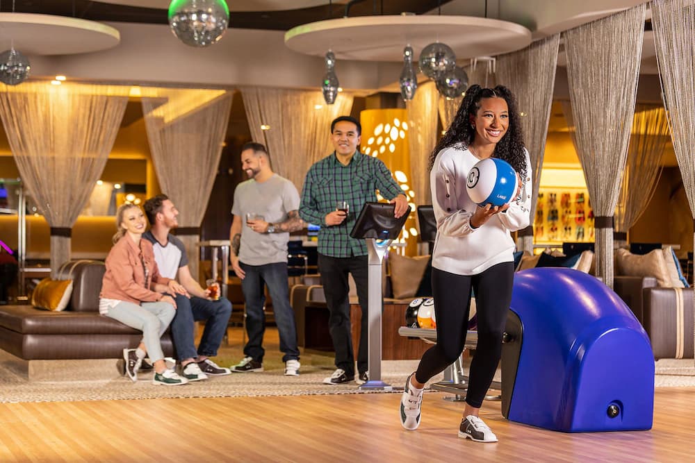 Bowling