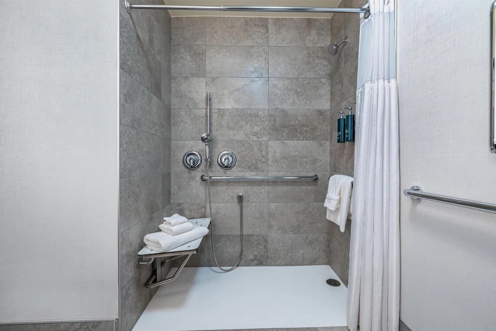 Bathroom shower