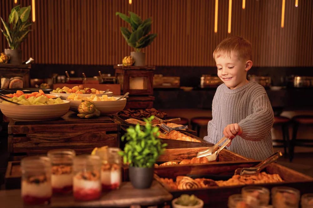 Breakfast buffet