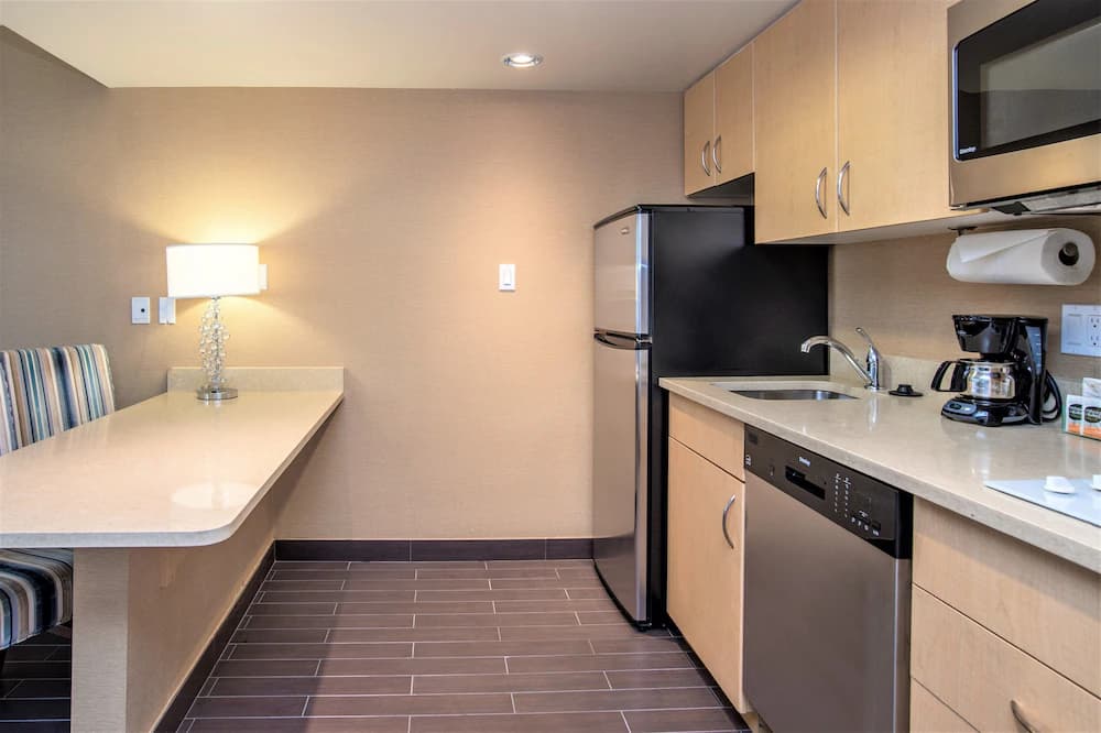 Private kitchenette