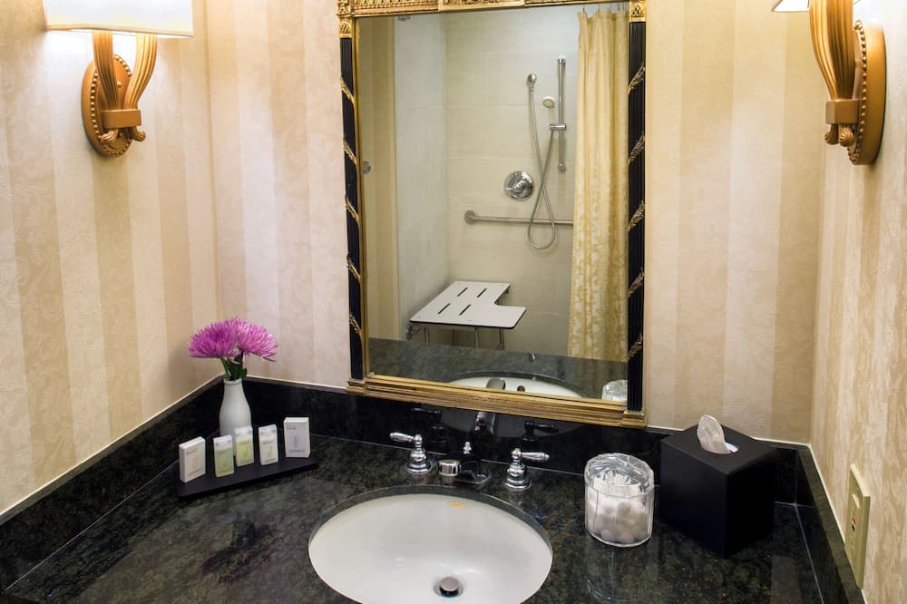 Bathroom shower
