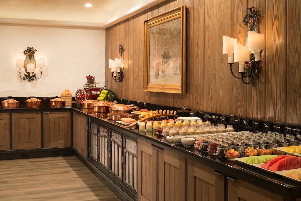 Breakfast buffet