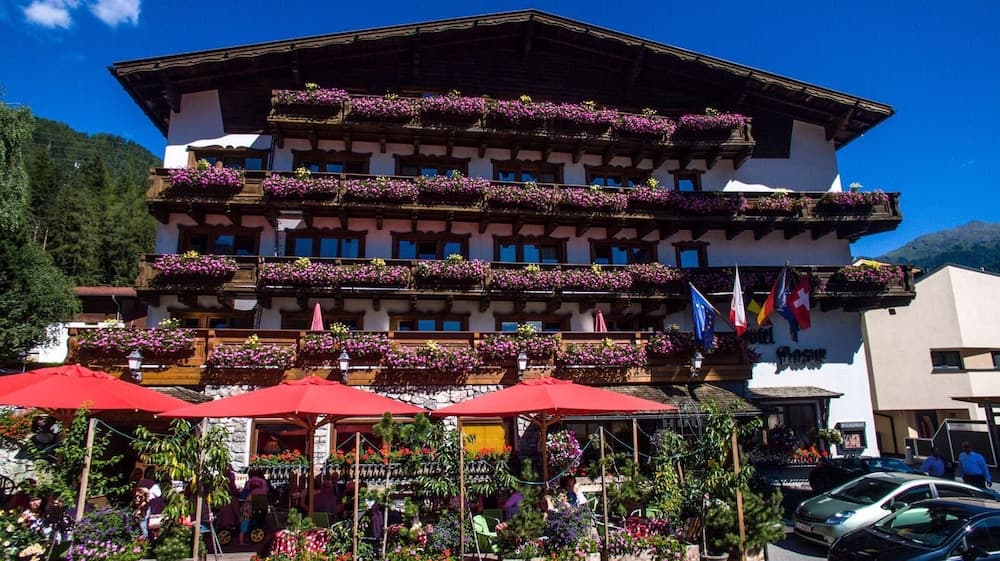 Primary image