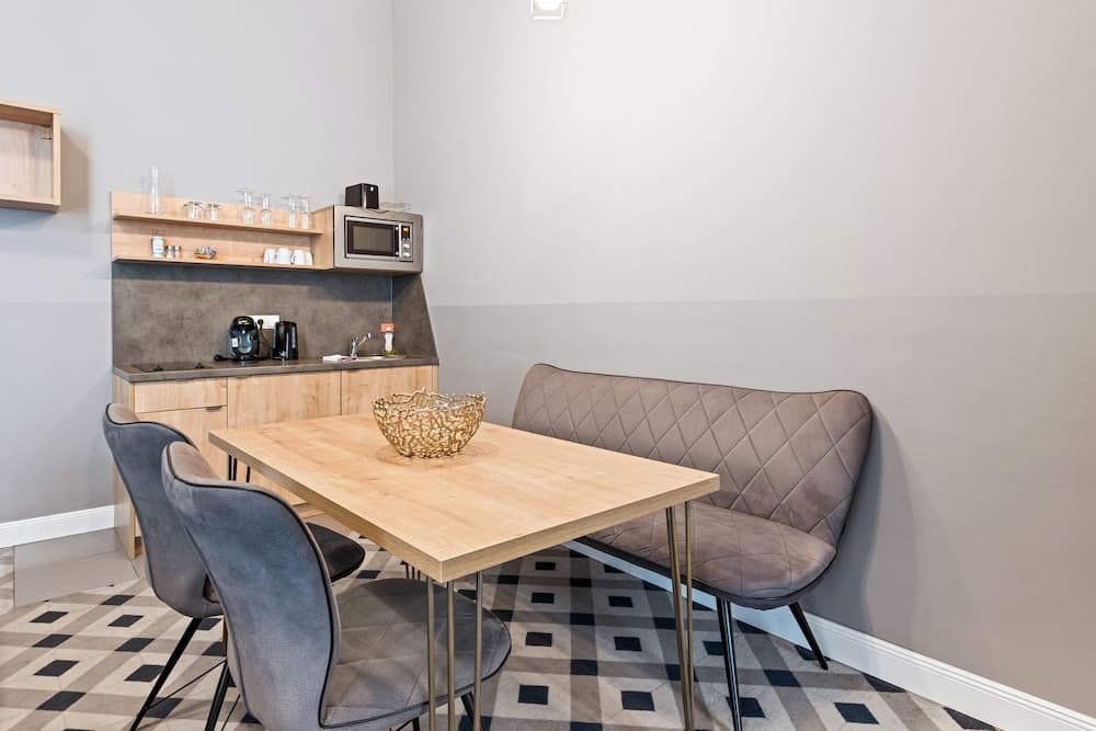 In-room dining