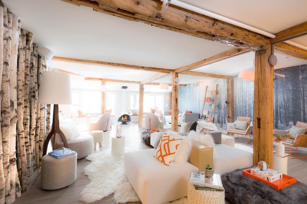 Lobby sitting area