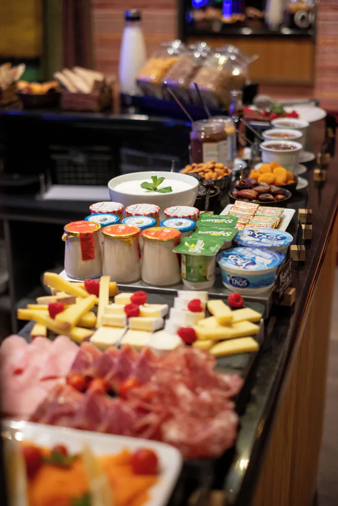 Breakfast buffet