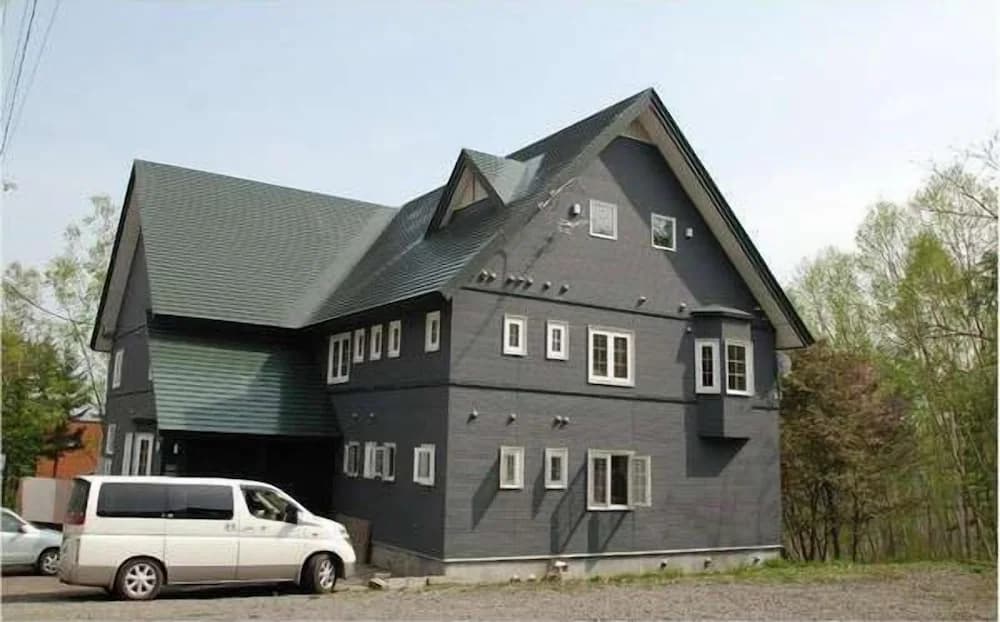 Primary image