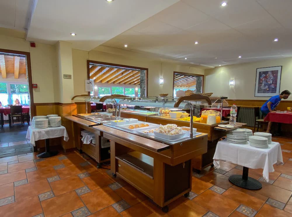 Breakfast buffet