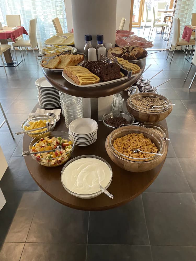 Breakfast buffet
