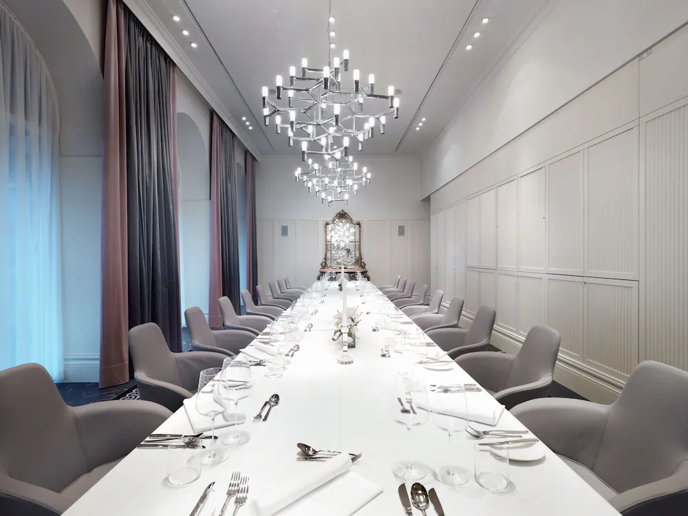Meeting facility